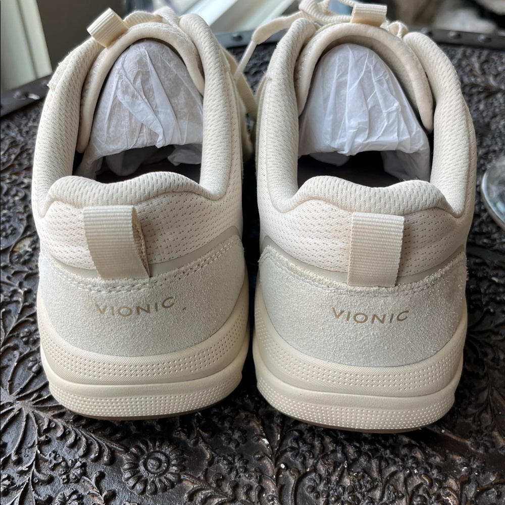 VIONIC WALK STRIDER SNEAKERS IN CREAM WHITE 9 - Picture 9 of 10